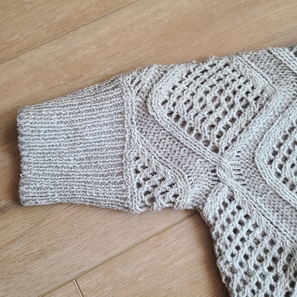 Ces Femme Women's M/L Light Gray knit drop sleeve tunic VGUC - Picture 4 of 10